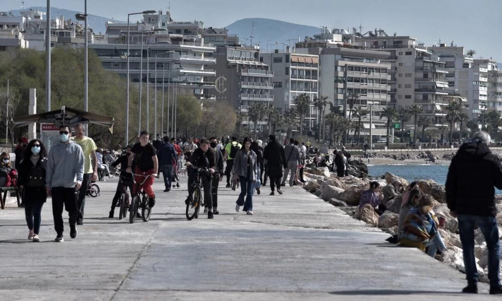 Lockdown: Ξανά στο τραπέζι το σενάριο για «μπλόκο» στις μετακινήσεις 6 από δήμο σε δήμο στην Αττική